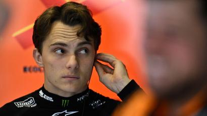 Bild: Denes Erdos/AP/dpa
Nur Zuschauer beim ersten Freien Training fürs Formel-1-Finale: Oscar Piastri. (Archivbild)