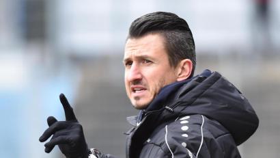 Archivbild: A. Schwarzmeier
SpVgg-SV-Trainer Michael Riester hat seinen Spielern bis nach Weihnachten freigegeben. Beine hochlegen, den Kopf freibekommen, lautet sein Auftrag.