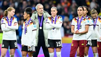 Bild: Sebastian Christoph Gollnow/dpa
Aus der Traum: Spanien zeigte den deutschen Fußballerinnen ihre Grenzen auf.