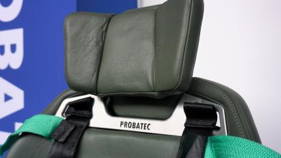 Bild: jut
Probatec ist einer der "Schlüssellieferanten" der Rüstungskonzerne: Die Amberger Firma stellt unter anderem Sitze für den Boxer-Panzer her.