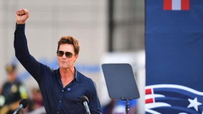 Bild: Charles Krupa/AP/dpa
Tom Brady gehört zu den Losfeen bei der WM-Auslosung. (Archivbild)