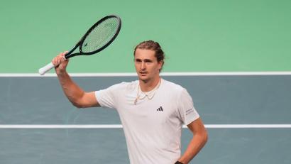 Bild: Luca Bruno/AP/dpa
Spielt wieder in Hamburg: Tennis-Star Alexander Zverev. (Archivbild)