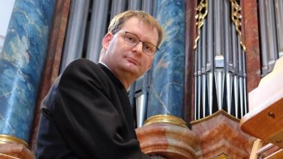 Bild: Klaus Schoefl
Kirchenmusikdirektor Andreas Sagstetter ist Künstlerischer Leiter der Konzertreihe in der Basilika Waldsassen