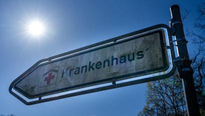 Bild: Soeren Stache/dpa
Wohl kein Kliniksterben, aber ist genug Geld für die Versorgung der Patienten da? (Symbolbild)