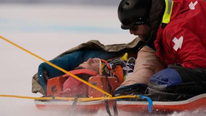 Bild: Robert F. Bukaty/AP/dpa
Der Slowene Rok Aznoh stürzte in der Abfahrt von Beaver Creek schwer.