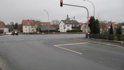 Bild: fg
Die Ampelschaltung an der Umgehung der Innenstadt macht dem querenden Verkehr Probleme. Das Thema beschäftigt den Stadtrat Hirschau.