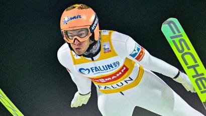 Bild: Fredrik Sandberg/TT/TT News Agency/AP/dpa
Stefan Kraft kehrt in Kürze als frischgebackener Vater in den Skisprung-Weltcup zurück. (Archivbild)