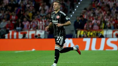 Bild: Canales Carvajal/dpa
Spielt zum dritten und wohl letzten Mal im Camp Nou: Mario Götze.