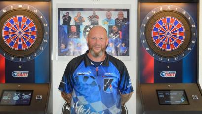 Bild: Weiß/Don Promillo's
Michael Weiß ist bei der Darts-WM vor Ort dabei. Zusammen mit zwölf Vereinskameraden macht sich der Vorsitzende der Don Promillo's nach Weihnachten auf nach London.