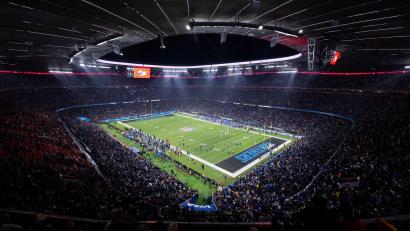 Bild: Sven Hoppe/dpa
Die NFL kehrt 2026 wieder mit einem Gastspiel in die Münchner Allianz Arena zurück. (Archivbild)