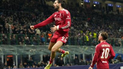 Bild: Luca Bruno/AP/dpa
Dominik Szoboszlai sorgte mit seinem Tor für Jubel bei Liverpool