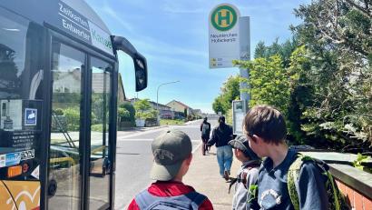 Archivbild: Gabi Schönberger
Noch im September waren manche Busse zu Weidener Schulen überfüllt oder verspätet. Die Stadt und Busbetreiber Wies haben nachgesteuert. Ergebnis: Jetzt läuft's besser.