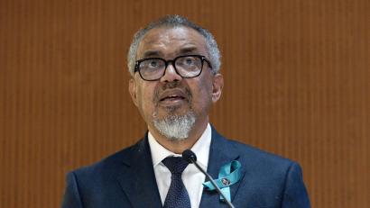 Bild: Magali Girardin/KEYSTONE/dpa
WHO-Chef Tedros: „Impfstoffe verursachen keinen Autismus.“