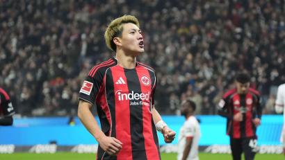 Bild: Marc Schüler/dpa
Bejubelt das 1:0 der Eintracht: Ritsu Doan.