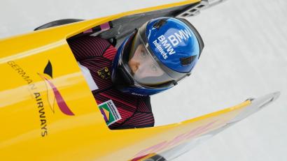 Bild: Matthias Schrader/AP/dpa
Laura Nolte aus Deutschland fährt beim Monobob-Weltcup in Lillehammer auf Rang drei. (Archivbild)
