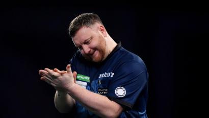 Bild: John Walton/PA Wire/dpa
Menzies verlor erst das Spiel und dann die Nerven.