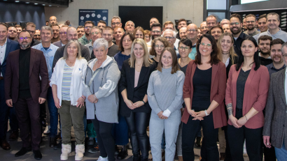 Bild: ilt
Das Unternehmen Novem in Vorbach feiert seine Jubilare und Absolventen.