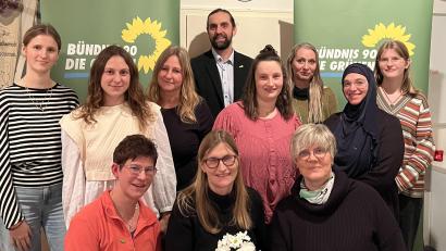 Bild: Marius Schneider
Die Grünen Pechbrunn treten mit einer reinen Frauenliste zur Kommunalwahl 2026 an. Darauf ist auch Landratskandidat Josef Schmidt stolz.