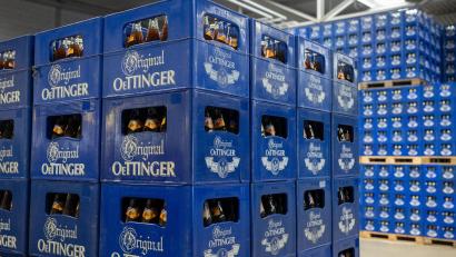 Bild: Stefan Puchner/dpa
Bei der Brauerei Oettinger haben sich die Tarifparteien nun geeinigt. (Archivbild)