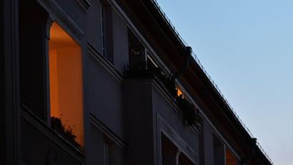 Bild: Sebastian Gollnow/dpa
Auf der Suche nach einer neuen Wohnung bewarb sich eine Frau 2022 per Internetformular auf ein Inserat.