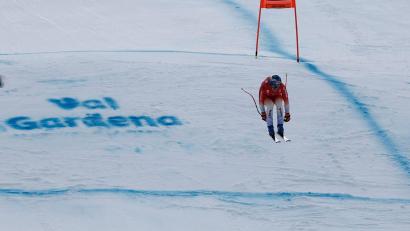 Bild: Gabriele Facciotti/AP/dpa
Marco Odermatt zeigte auf der Saslong-Piste wieder mal eine famose Fahrt.