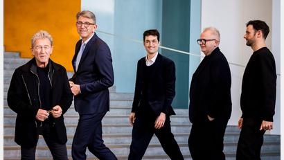 Bild: Christoph Soeder/dpa
Musikschaffende sind sehr unzufrieden mit der Vergütung durch Streamingdienste.