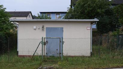 Bild: bnr
Die letzte größere Maßnahme des ZV Neunaigen-Kemnath ist die Sanierung der Druckerhöhungsanlage für Mertenberg. Die Arbeiten beginnen im nächsten Jahr.