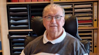 Bild: gis
Am 23. Dezember feiert der Feuerwehr-Steckkreuz-Träger und frühere Zweite Bürgermeister von Mehlmeisel Winfried Prokisch seinen 70. Geburtstag.