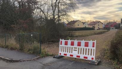 Das ehemalige Kuba-Gelände ist Eigentum der Marktgemeinde Wiesau. Hier könnten einmal neue Häuser stehen.