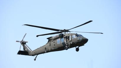 Symbolbild: Staff Sgt. Amber Peck
Die US-Armee trainiert ab 2. Januar im Landkreis Amberg-Sulzbach mit fünf UH 60 Blackhawks-Helikoptern außerhalb der Truppenübungsplätze.