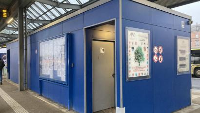 Bild: Stefanie Swann
Seit mehreren Wochen ist die Herren-Toilette am Amberger Bahnhof gesperrt. Der Grund: Sachbeschädigung.