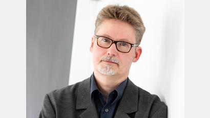 Bild: SIMOarts/exb
Autor Tim Sünderhauf kommt nach Tirschenreuth.