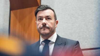 Bild: Expa/ Johann Groder/APA/dpa
Der Ex-Tycoon sitzt seit elf Monaten in U-Haft. (Archivbild)