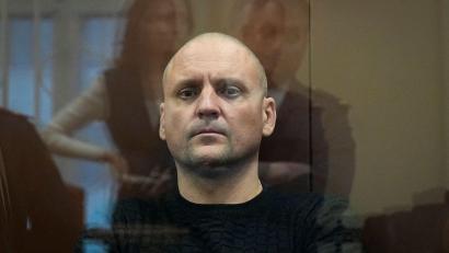 Bild: Alexander Zemlianichenko/AP/dpa
Udalzow nannte die Strafe eine „schändliche Entscheidung“. (Archivbild)