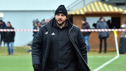 Bild: dme
Erkan Kara muss im Sommer als Trainer des Landesligisten ASV Burglengenfeld gehen.