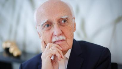 Bild: Christian Charisius/dpa
Überraschend viele Deutsche blicken mit Optimismus auf das neue Jahr, findet der Hamburger Zukunftsforscher Horst Opaschowski. (Archivbild)