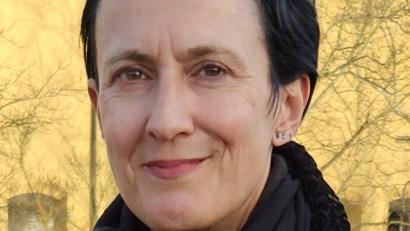 Bild: Manuela Zeller
Manuela Zeller startete ihre Juristen-Karriere in Amberg und Schwandorf, war schon mit der Aufklärung von NS-Verbrechen rund um das KZ Auschwitz befasst und hat Stationen im Justizministerium und an hohen Gerichten hinter sich. Nun wird ihre Karriere gekrönt mit einer Richterstelle am Bundesgerichtshof.