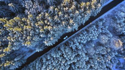Bild: Karl-Josef Hildenbrand/dpa
Einen Eiskratzer sollten Autofahrer diese Woche bei sich haben, denn es bleibt frostig. (Symbolfoto)