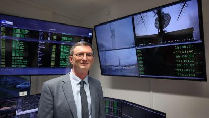 Bild: Karl-Josef Hildenbrand/dpa
Hakan Kayal glaubt fest an intelligentes Leben außerhalb der Erde.