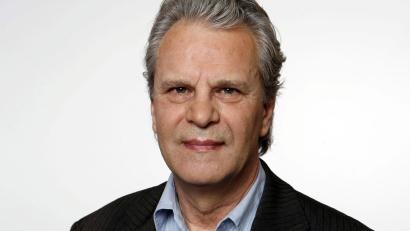 Bild: Jens Ressing/dpa
Die Schauspielerin Katja Riemann würdigte ihren verstorbenen Ex-Partner und Kollegen Peter Sattmann.