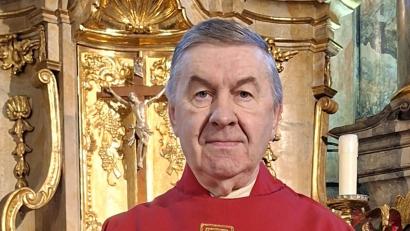 Bild: mas
Seit einem Vierteljahrhundert auf dem Felixberg: Pater Sigmund feiert am Freitag, 2. Januar, 70. Geburtstag.