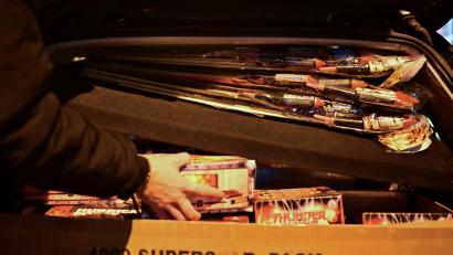 Bild: Sebastian Christoph Gollnow/dpa
Nicht nur in Bayern kam es zu Diebstählen rund um Feuerwerkskörper. (Symbolbild)