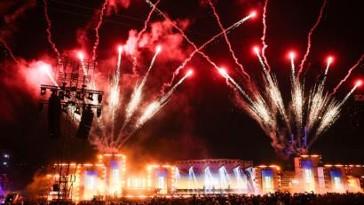 Bild: Christian Charisius/dpa
Das ZDF übertrug die Silvestershow diesmal aus Hamburg.