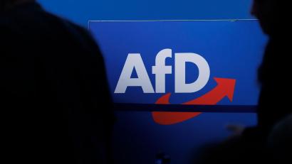 Bild: Carsten Koall/dpa
Unbekannte haben die Scheibe eines AfD-Büros eingeworfen. (Symbolbild)