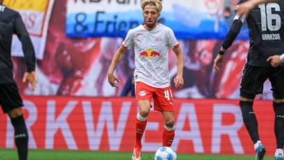 Bild: Jan Woitas/dpa
Kevin Kampl (m) und RB Leipzig lösen den Vertrag auf. (Archivbild)