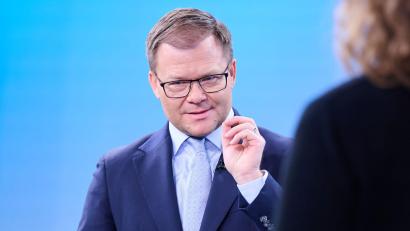 Bild: Annette Riedl/dpa
Umweltminister Carsten Schneider will noch mehr Recycling.