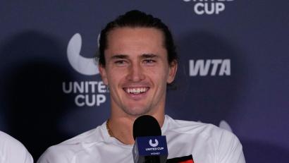 Bild: Rick Rycroft/AP/dpa
Fühlt sich wie ein Dieselmotor: Tennisstar Alexander Zverev.