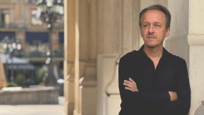 Bild: Terelle
Am 22. Januar ist Christof Jauernig mit seinem neuen Liveprogramm „Eintausendmal Lebenssinn – Was uns antreibt“ in der Stadtbibliothek Amberg zu Gast.