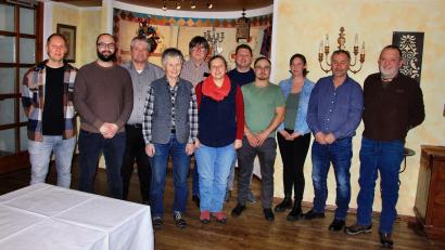 Bild: ds
Die Kandidatinnen und Kandidaten der Freien Wählerschaft Neukirchen (von links): Stefan Pilhofer, Philipp Strobel, Burkhard Winter, Rete Pilhofer, Alex Jürgen, Andrea Kempf, Stefan Wonneberger, Felix Sperber, Julia Stubenvoll, Christian Sperber und Thomas Kaiser.