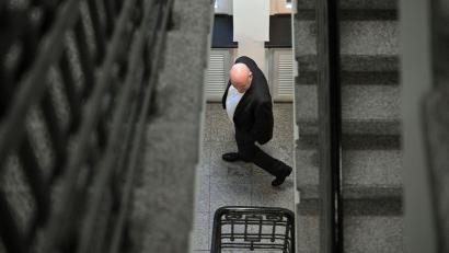 Bild: Michael Bahlo/dpa
Brandenburgs BSW-Finanzminister Robert Crumbach ist aus der Partei und der Landtagsfraktion ausgetreten (Archivbild).